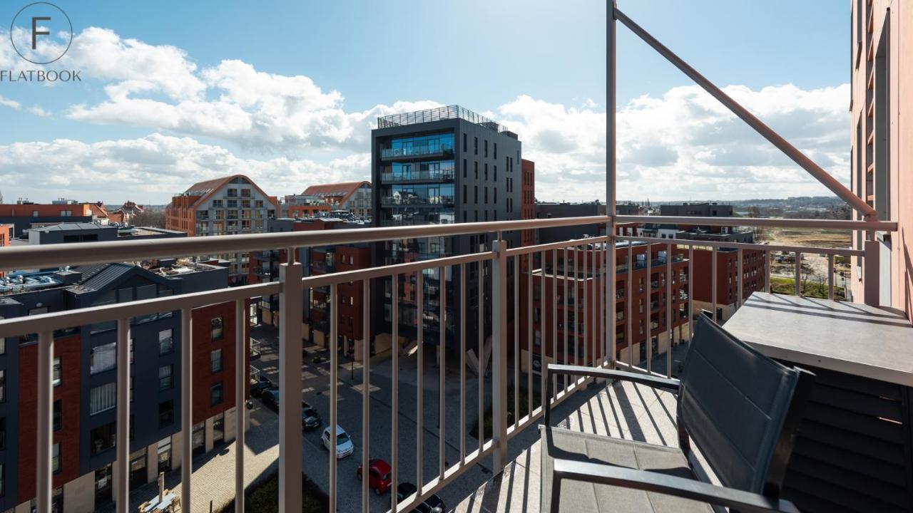 Flatbook Apartments Waterlane Island Spa With Riverview Gdansk Ngoại thất bức ảnh